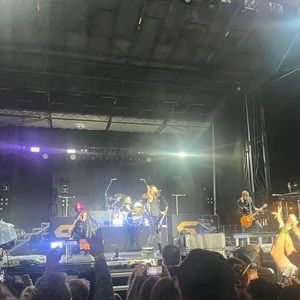 Meet your Posher, Douglas